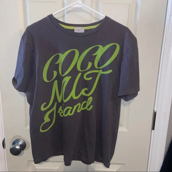 Shirts Coconut Island Brazil Mens T Shirt Xl Gray Green Text